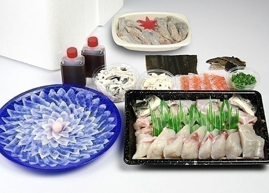 ふぐ刺し・ちり鍋・唐揚げ